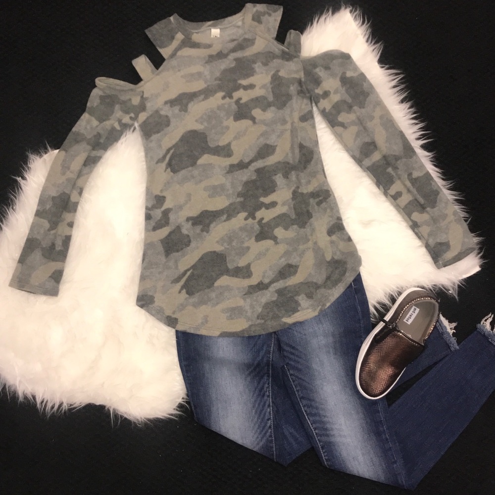 Camo Top